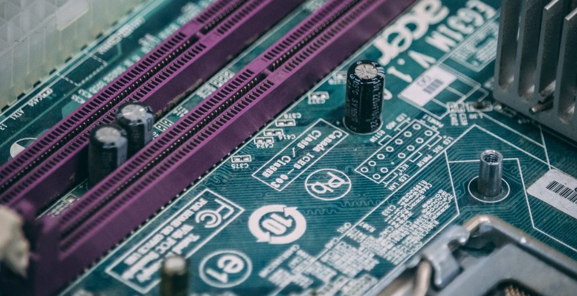 bilgisayar donaniminda anakartin rolu ve onemi